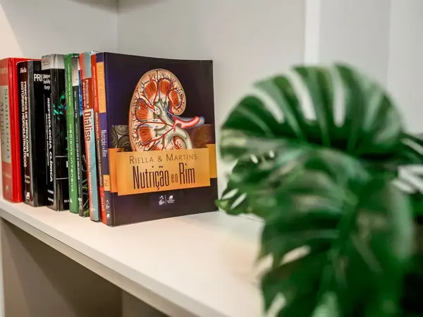 Livros de nefrologia na Nefro Saúde